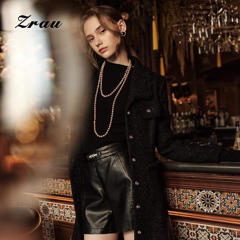 新款翻领长袖毛边连衣裙女