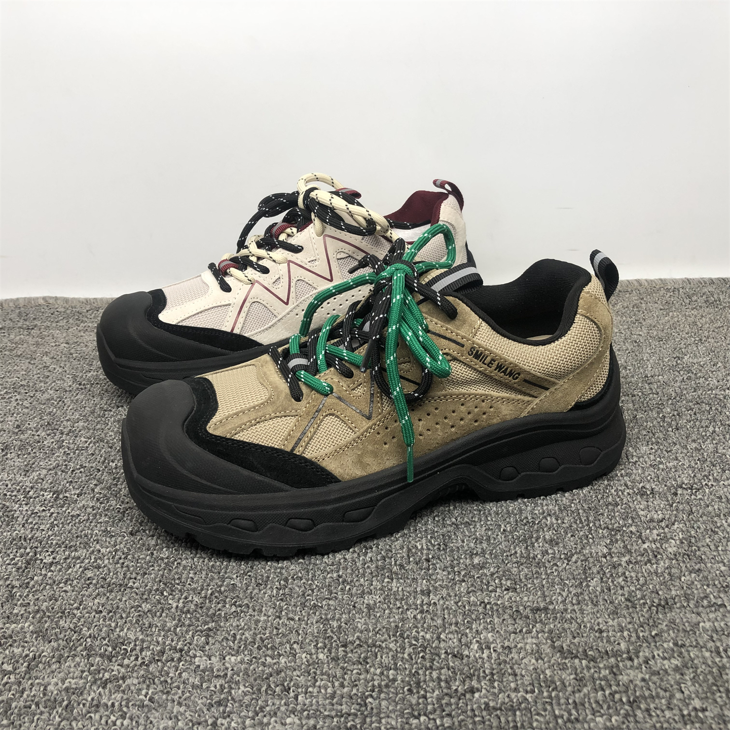 2025新款品牌撤柜透气登山鞋