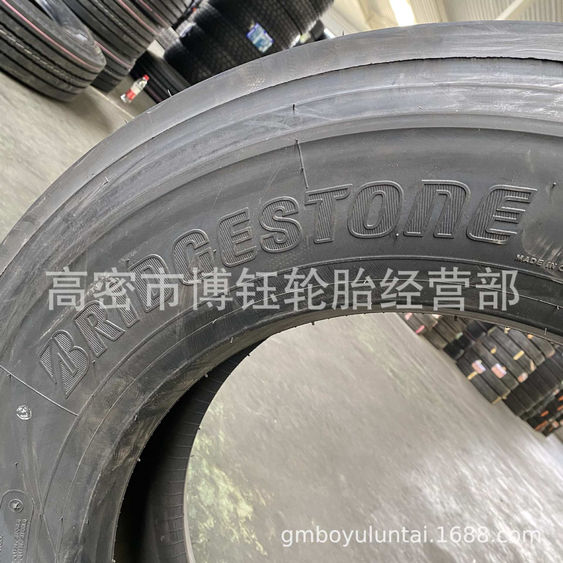 普利司通全钢丝轮胎275/70R22.5 货车卡车 客车轮胎R208花纹18PR