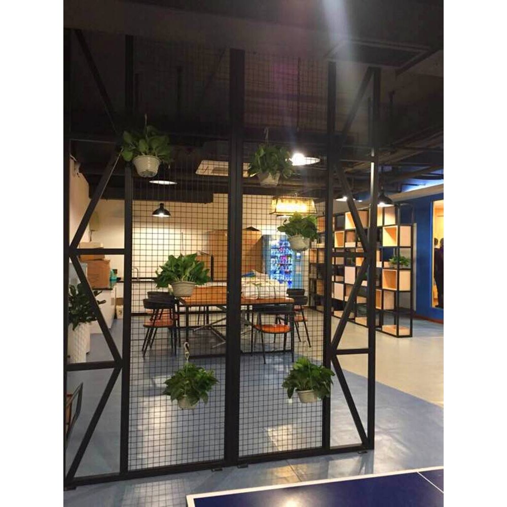 铁艺屏风隔断镂空网格铁网办公酒吧餐厅美式复古装饰架设计收纳
