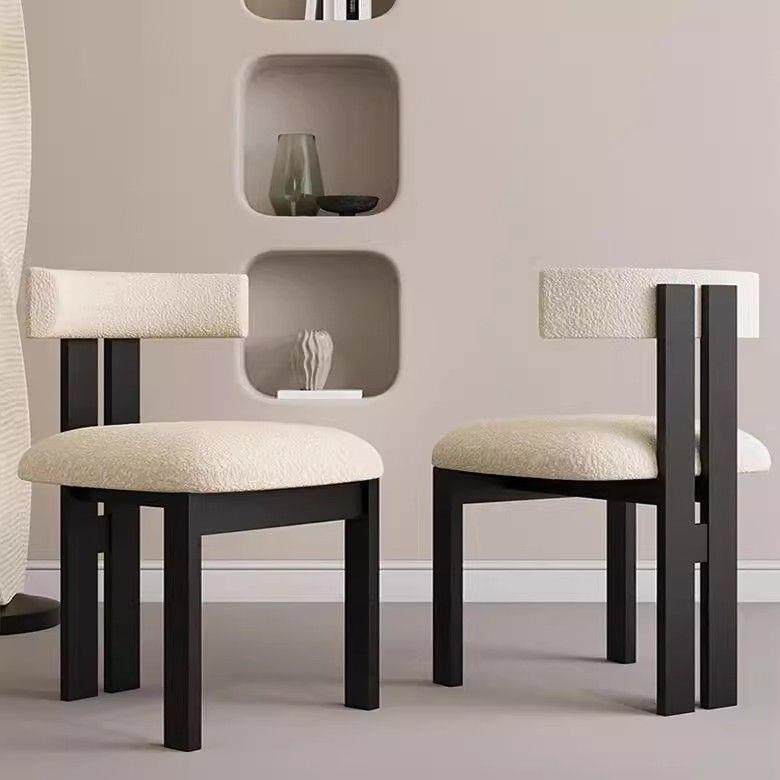 实木餐桌椅现代简约设计师家用靠背椅网红轻奢中古风化妆河马椅子