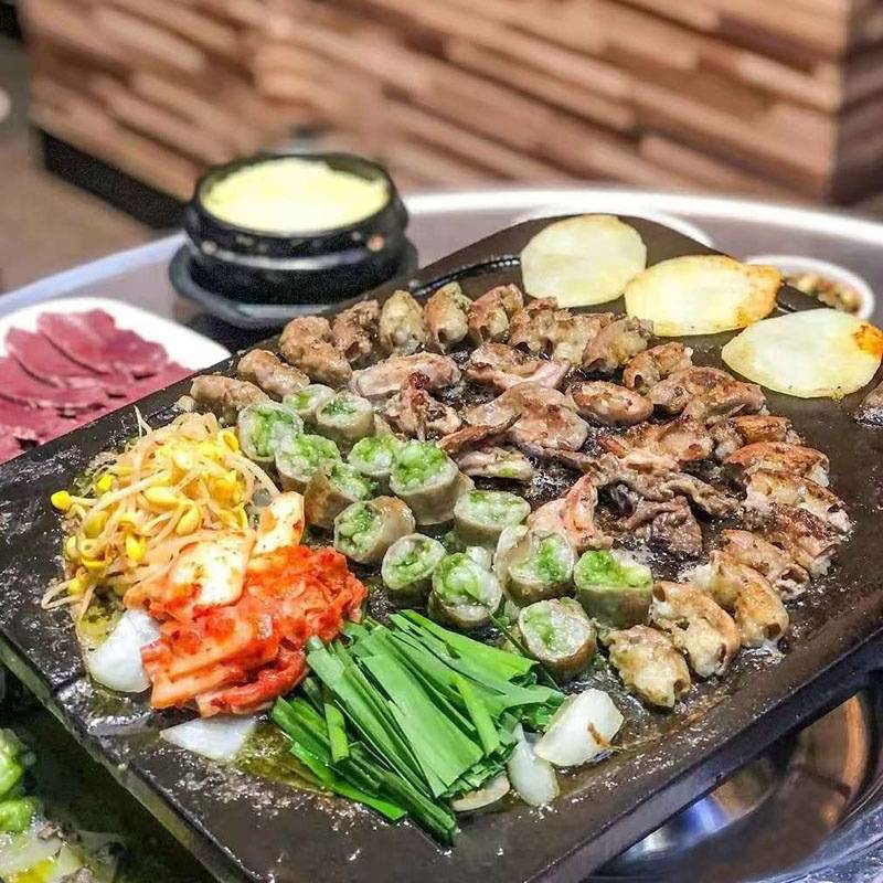 腾冲天然火山石烤盘带把手炭火烤海鲜牛排肉酒店户外家用韩式石板
