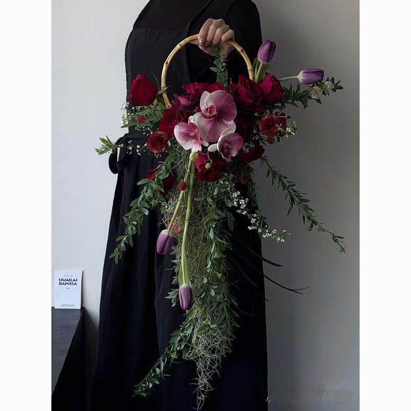 感i婚礼垂感瀑布兰娘新手捧花蝴蝶郁厂家直供金香花束婚纱摄影花