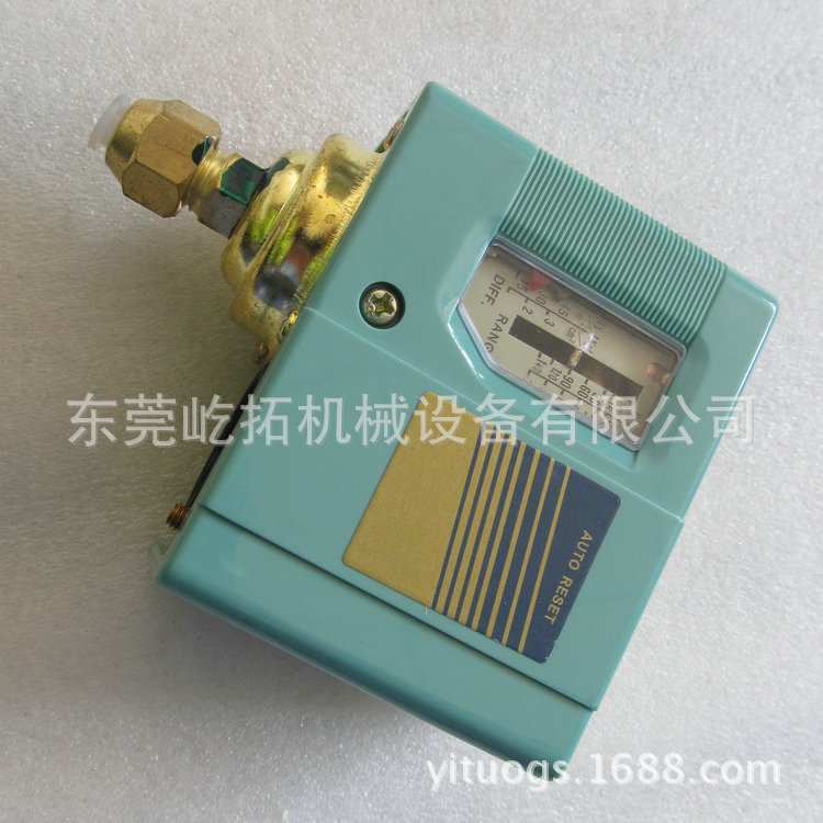 空压机维修保养配件SA120/185/200/375复盛压力开关2105030098