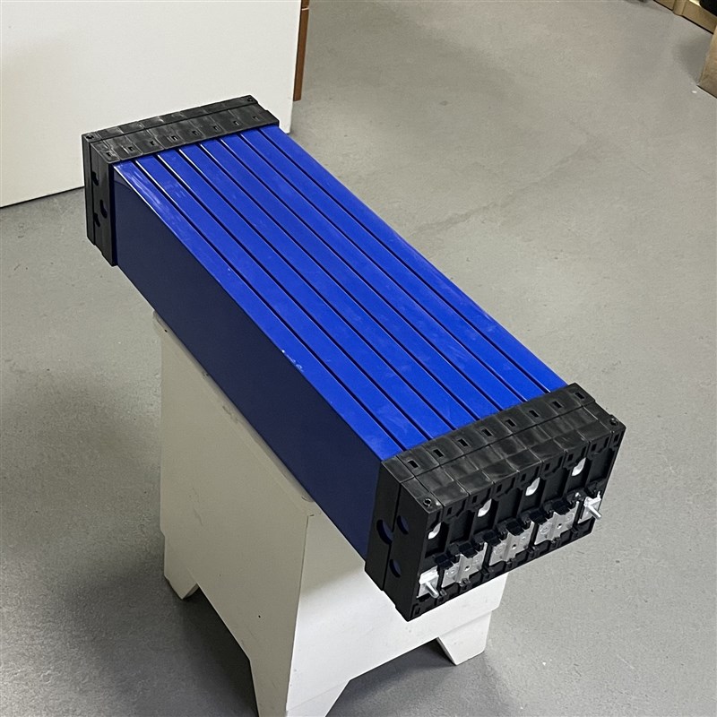 组装定制蜂巢12V24oV184AH刀片电池J组房车驻车空调户外储能电源