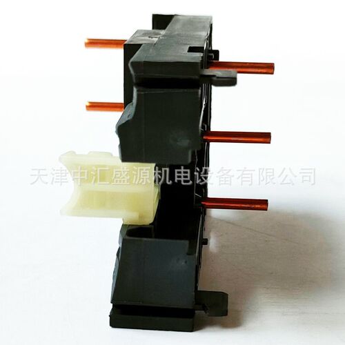GV2AF3电动机断路器组合模块适用于GV2及接触器LC1 D09D38之间