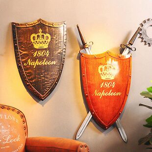 欧式客厅背景墙面装饰壁挂中世纪复古工业风铁艺武士盔甲盾牌配剑