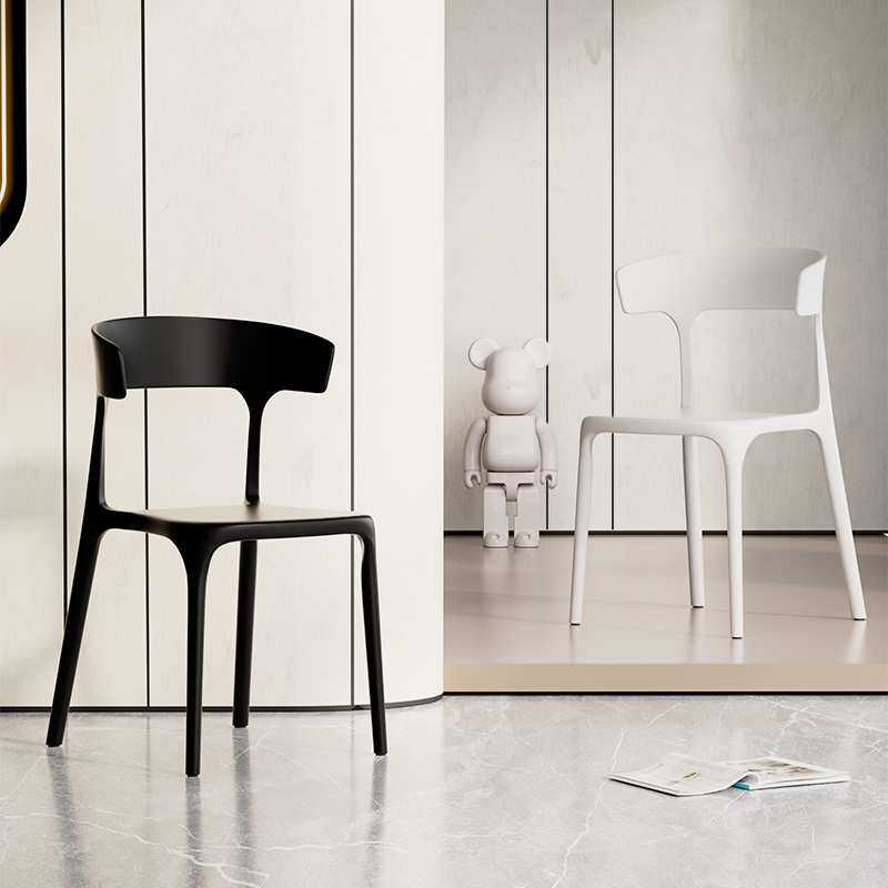 餐椅家用北欧风牛角椅现代简约塑料凳子餐桌椅休闲靠背办公椅网红