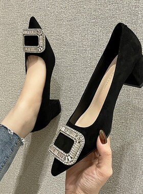 百搭粗跟黑色高跟鞋m女2024年秋冬新款尖头浅口水钻低跟单鞋不累