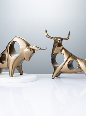 现代简约牛摆件样板房客s厅桌面摆设酒柜玄关装饰品牛气冲天工艺