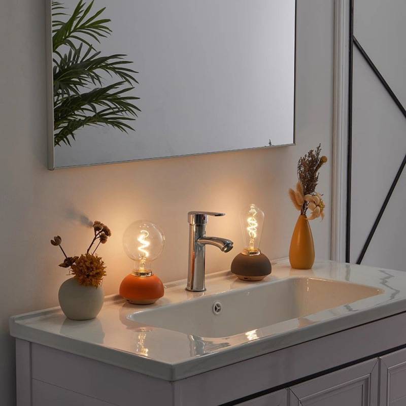 复古怀旧充电台灯2025年新款酒吧清吧浪漫氛围桌灯户外露营小夜灯