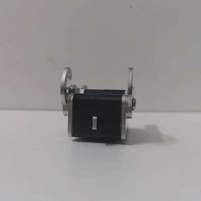 用于汇纳350/550/560/580/592/593/594/1580 RC的金属手动换斗器