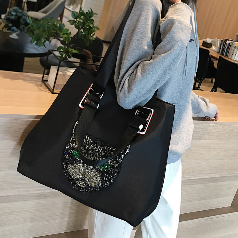 2021新款休闲尼龙旅行购物袋百搭超大健身包单肩网红亮片猫头女包,箱包皮具/热销女包/男包,通用款女包,淘宝优惠券,粉丝福利购,淘宝优惠卷