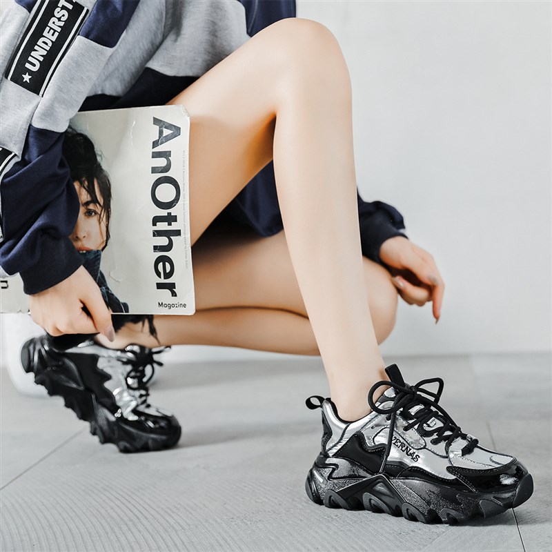 时尚老爹鞋女款2024新款圆头百搭厚底增高松糕鞋加绒休闲运动鞋子