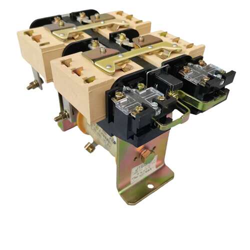 CZO-40/20 直流接触器CZ0-100/20 CZ0-150/20 220V 110V 440V 24V