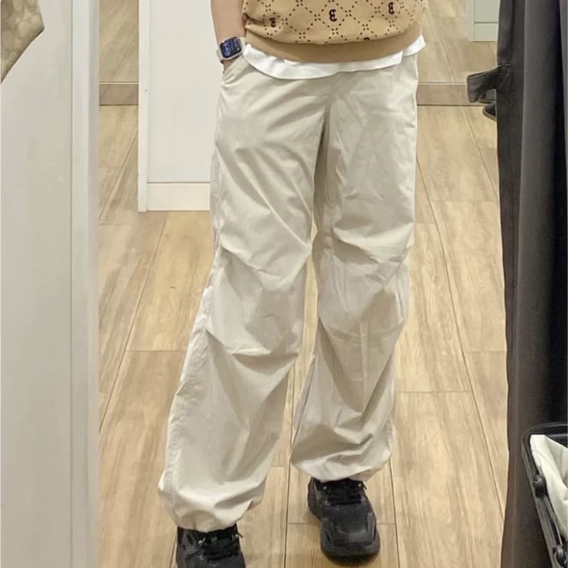 日单户外保暖加绒伞兵裤休闲工装长裤冬季女士百搭显瘦阔腿冲锋裤