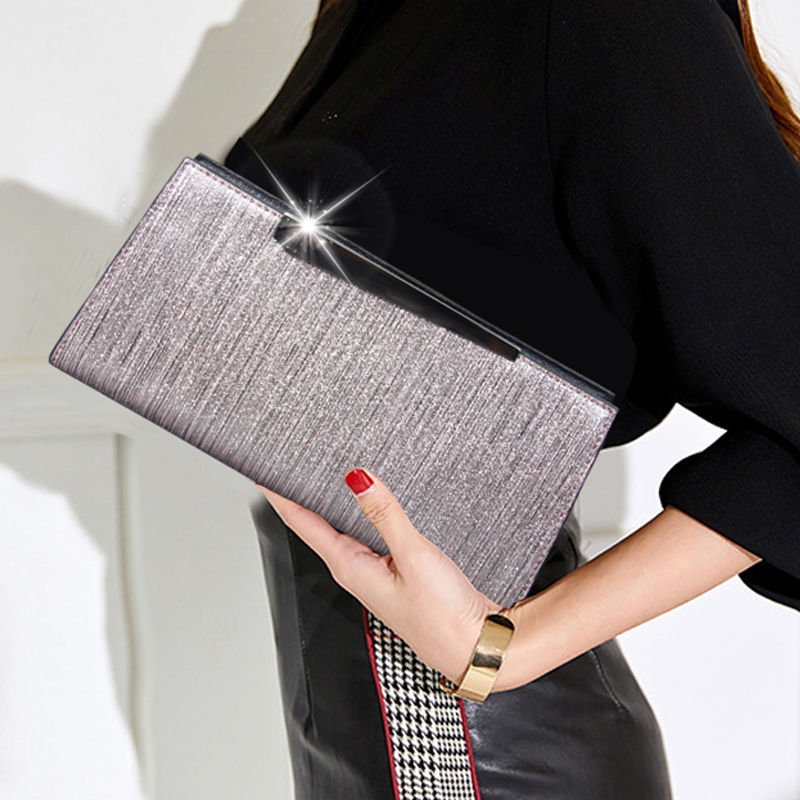 高级感女士真皮手拿包女包2022新款手抓包气质手包链条斜挎小包包