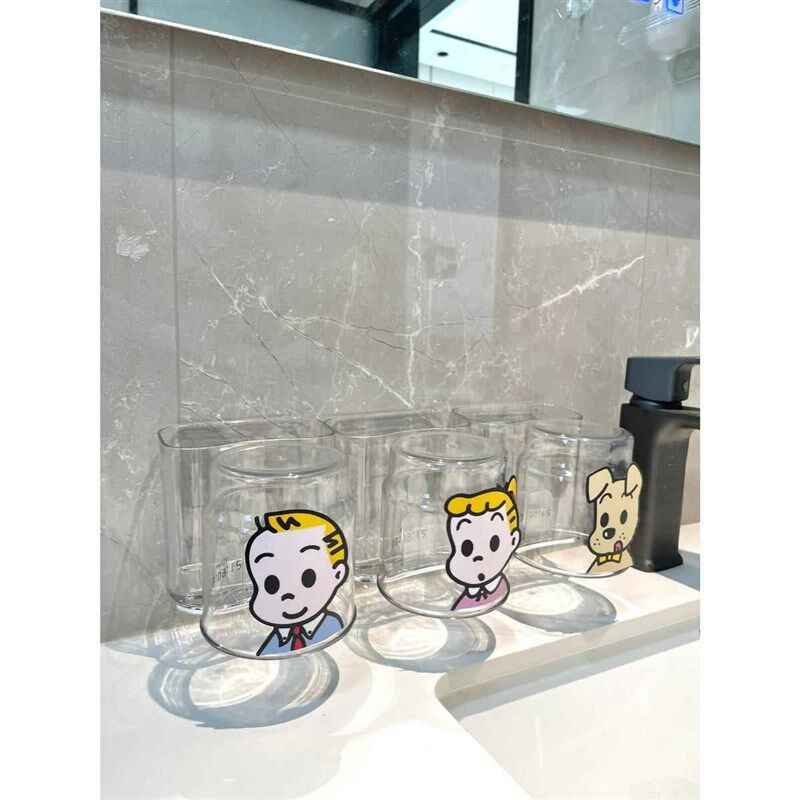 原田治置物架家用免打孔壁挂式牙刷架子高颜值家庭刷牙杯漱口杯