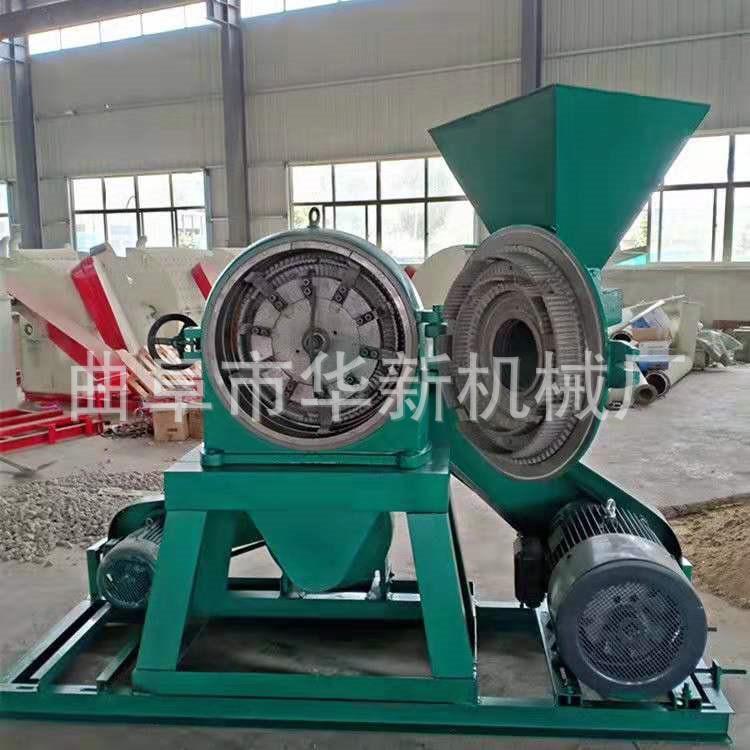 小麦玉米齿盘面粉机牛羊颗粒饲料粉碎机自吸式豆粕谷壳粉碎机