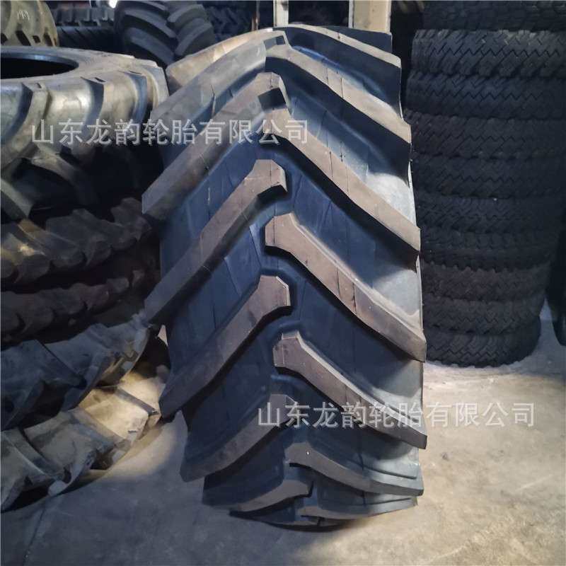 大型农业子午线360 380 420 440 480 540 600 /65 70R28真空轮胎