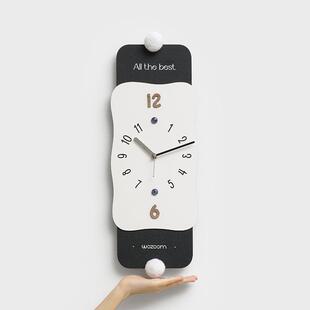 WOZOOM屋准免打孔挂墙2026新款表客厅挂钟可摇摆轻奢现代时钟挂表