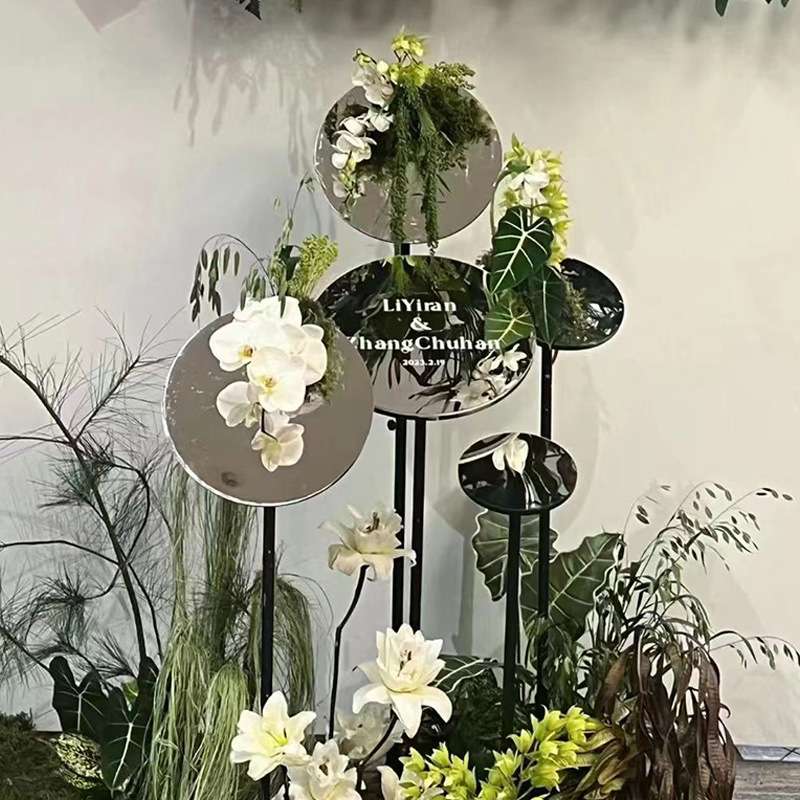 婚庆户外铁艺幻境圆形镜面镜子路引商场橱窗模特拍照布置道具婚礼