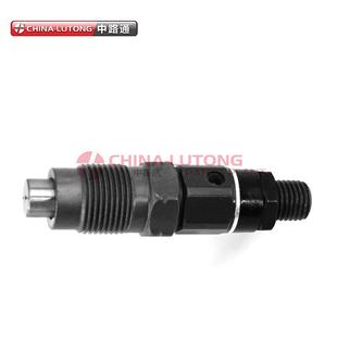 Injector 柴油车发动机零件 带油嘴DN0PD69 6190 Nozzle