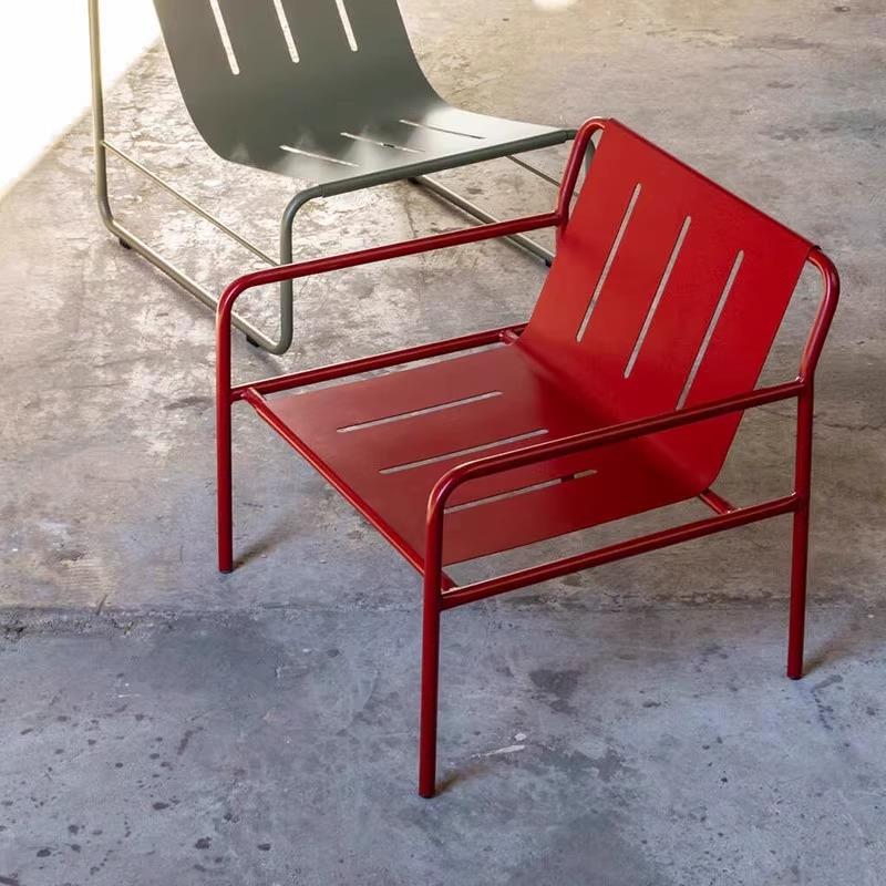 现代户外休闲桌椅庭院简约阳台小桌椅铁艺室外露天桌椅套装组合