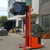 普尔夫电动油桶倒料车YL800平衡重圆桶搬运车油桶夹臂纸卷夹抱车