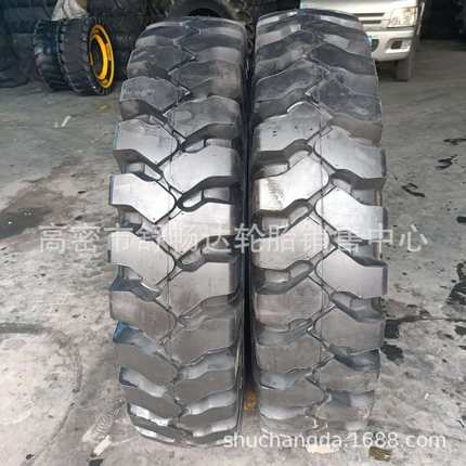 供应12.00-24 自卸车轮胎 港口轮胎 加深花纹 矿山人字