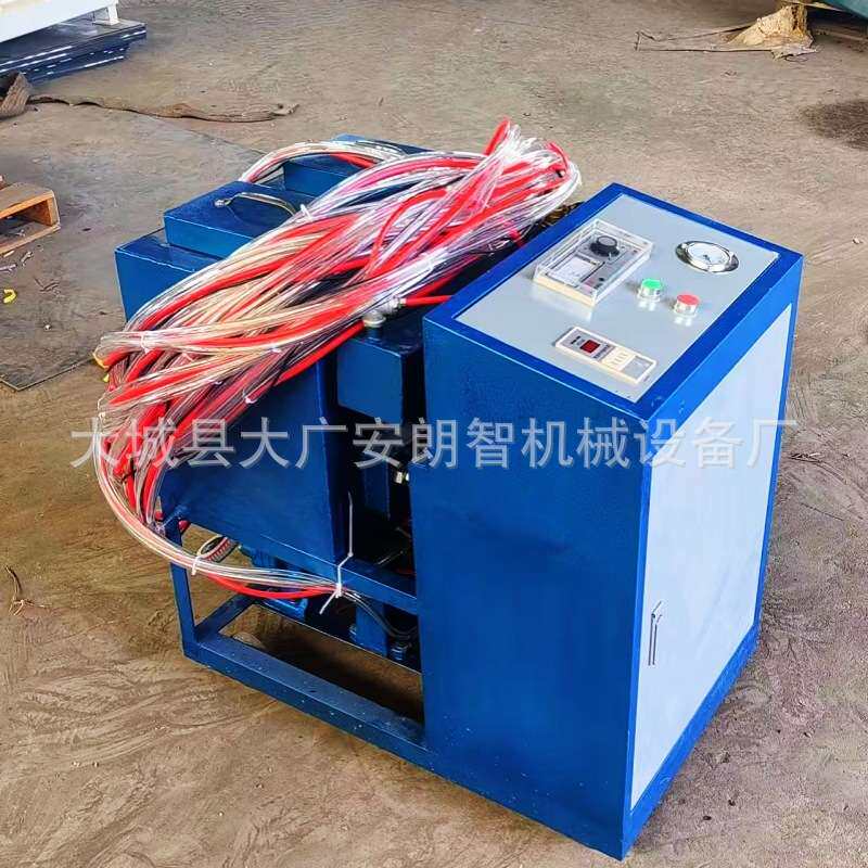 发泡机设备厂家小型聚氨酯泡沫灌注管中管罐体夹层填充浇注机