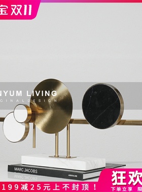 现代金属大理石底座软装饰品金属C摆件样板房间售楼处酒店玄关摆