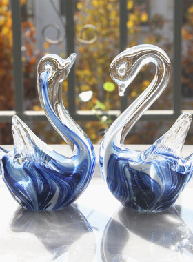 情人节欧式创意天鹅小摆件u玄关酒柜新房卧室装饰品水晶琉璃工艺