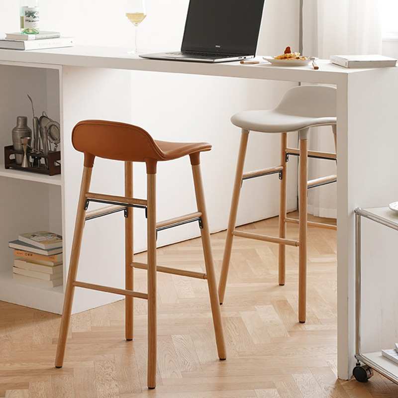 现代家用实木高脚椅北欧轻奢吧台椅工业风咖啡厅吧椅简约吧凳岛台