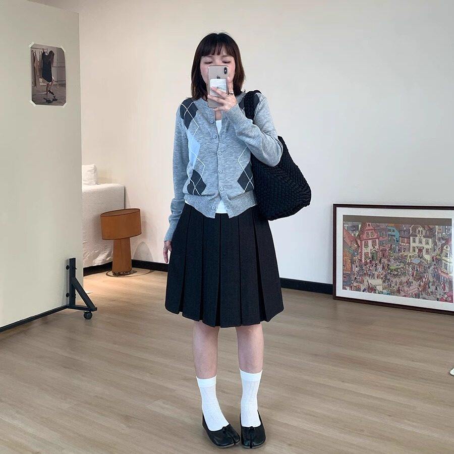 Omang桃喜 韩系学院风百褶裙西装中裙女春秋高级感百搭五分半身裙