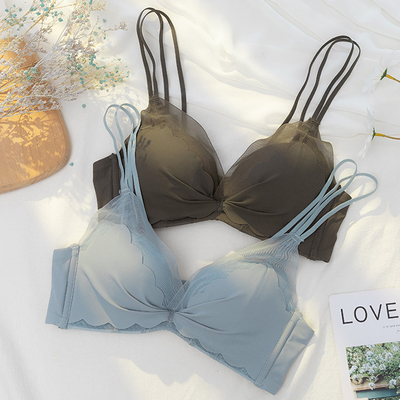 内衣女小胸聚拢i收副乳防下垂厚上托无钢圈薄款夏季美背文胸罩套