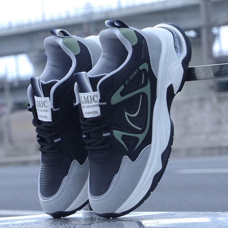 秋冬季男鞋运动鞋2024新款防滑跑步鞋子皮面防水休闲鞋男士旅游鞋