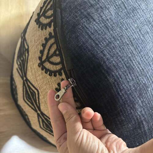 黑菱格刺绣圆墩洛摩哥系列MJ-9089可拆洗家用蒲坐垫凳子露台脚团