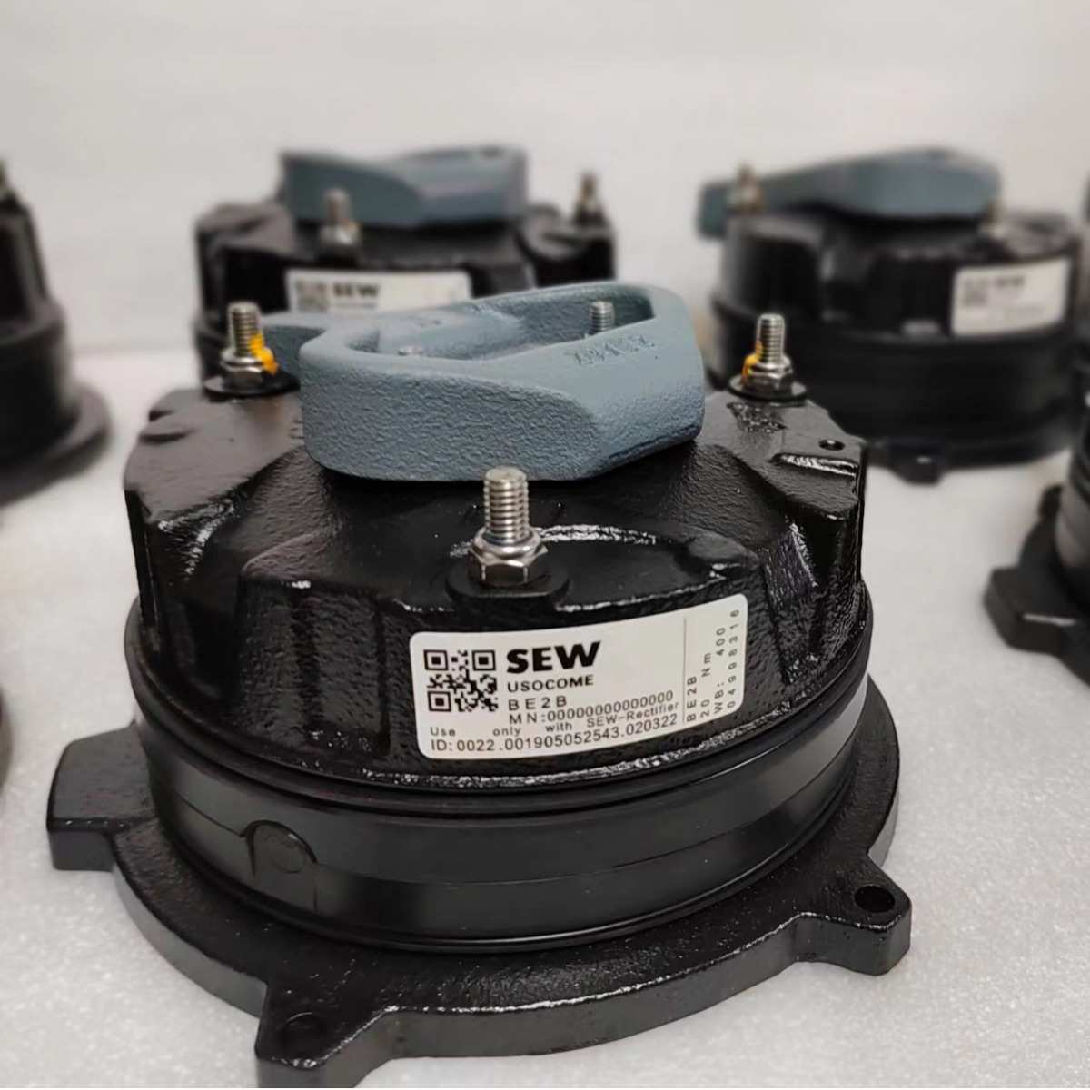 SEW德国赛威制动器电机抱闸刹车总成BMG2/4/11/15/30BE2/5/1120AB