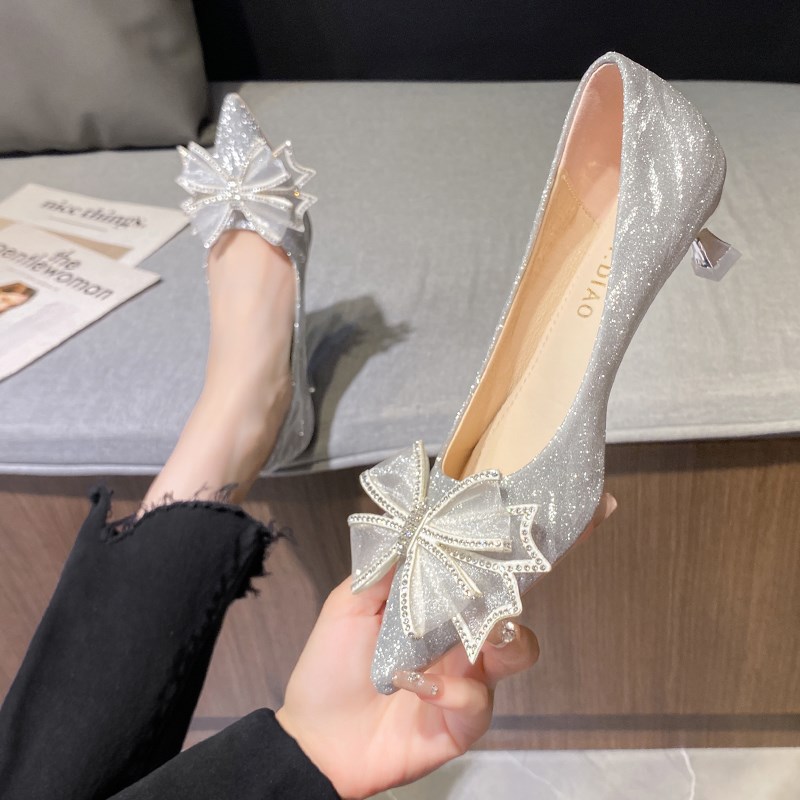 法式水晶鞋2023新款婚纱婚鞋两穿新娘平时可穿配裙子3cm高跟单鞋