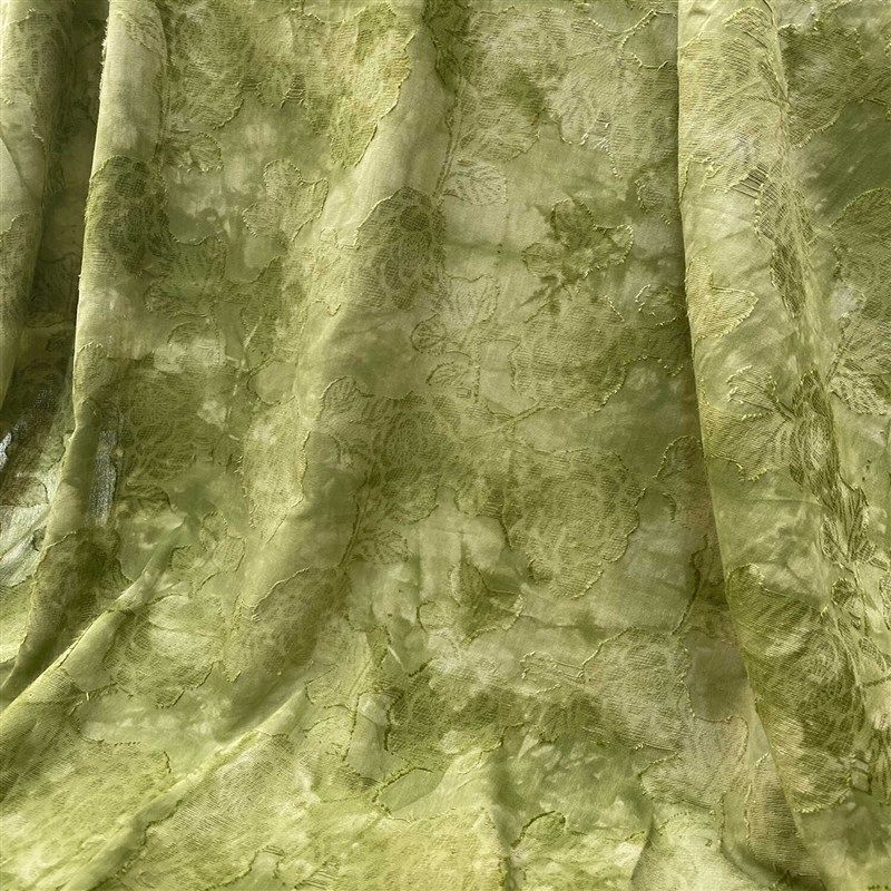 爆款来啦 麻棉剪花提花春夏布料炒色工艺 双面可做连衣裙衬衫面料