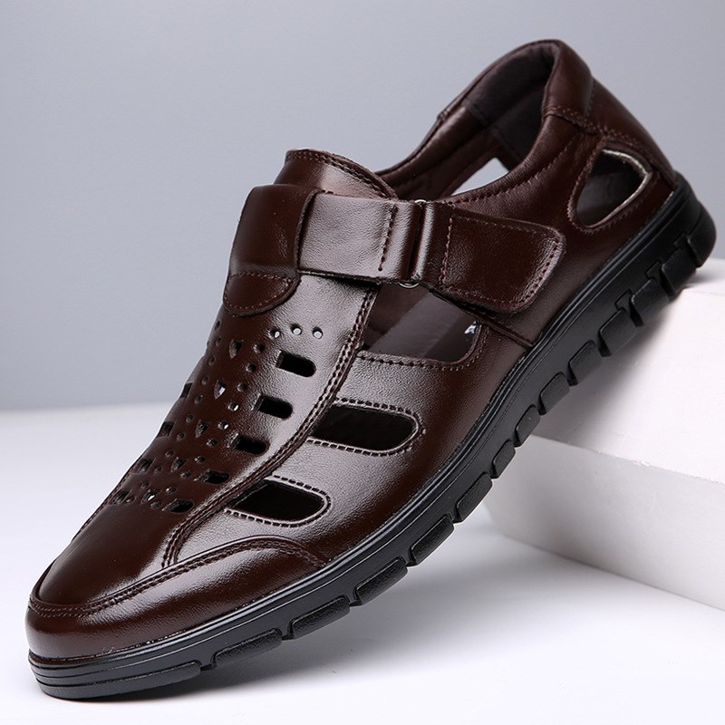 高档优质2025夏季中年男式真皮牛皮凉鞋中老年爸爸洞洞镂空皮鞋男