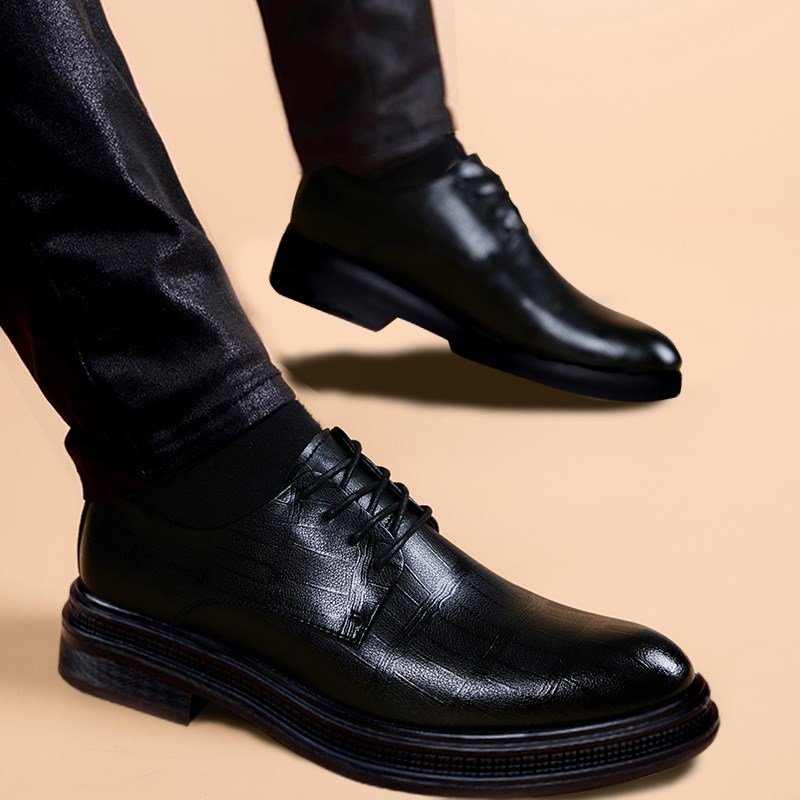 春季皮鞋男士2025新款真皮商务休闲青年英伦软底新郎结婚正装皮鞋