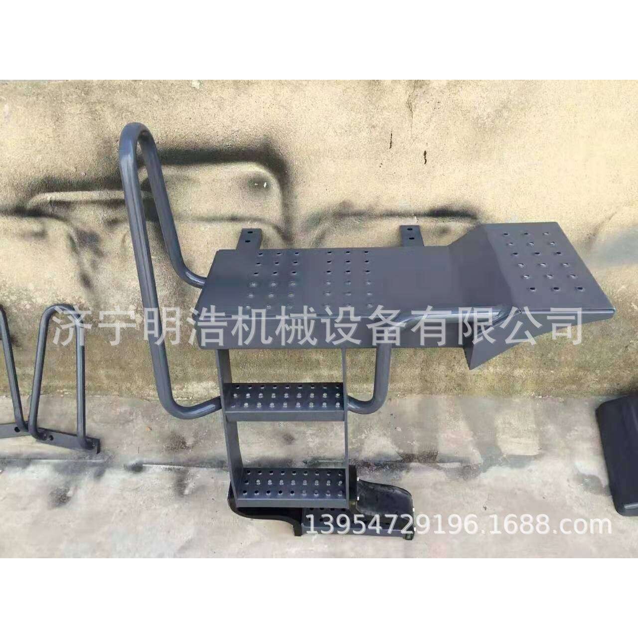徐工LW300F 上车平台  后配重扶手前挡泥板驾驶室发动机罩