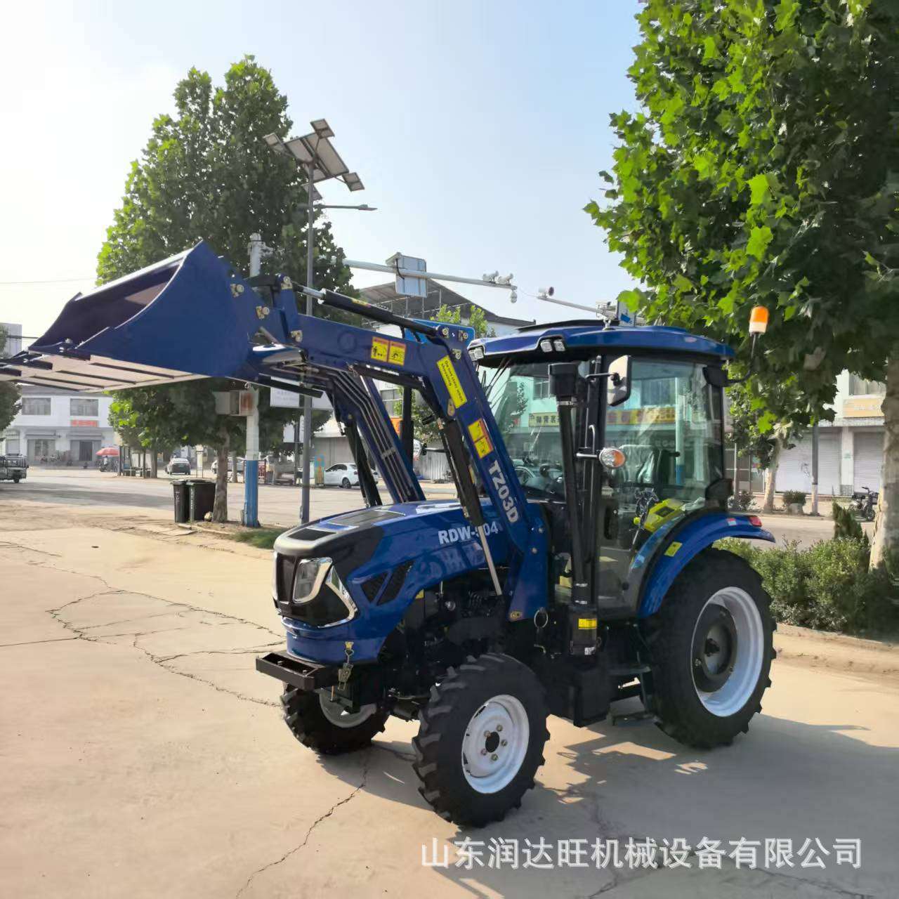 504拖拉机装载机03D四轮拖拉机农用柴油四驱耕地机割草机靶地机