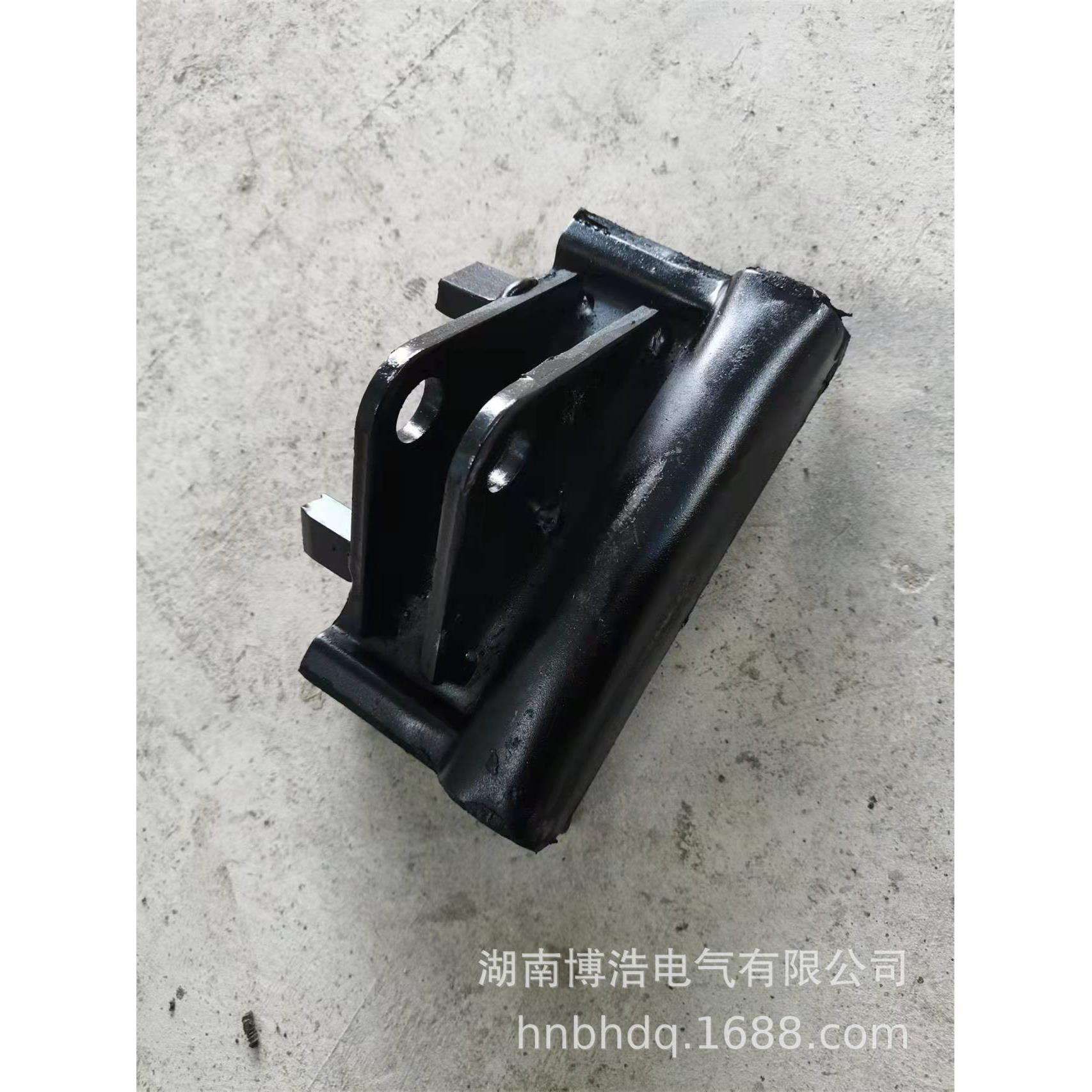 蓄电池牵引电机车5吨橡胶闸瓦制动块齿轮轮对轮缘联轴器