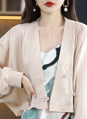 丝绸缎面2024春季新款女士披肩中国风盘扣短款开衫防晒空调衫外套
