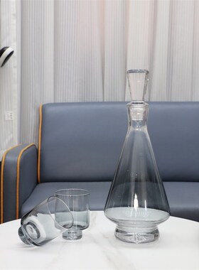 北欧创意烟灰金边尖帽酒具摆件客厅餐厅茶几办公室样板房家居饰品