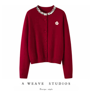 格外显肤白~亮片领口纯羊绒花朵刺绣针织开衫女短款毛衣外套