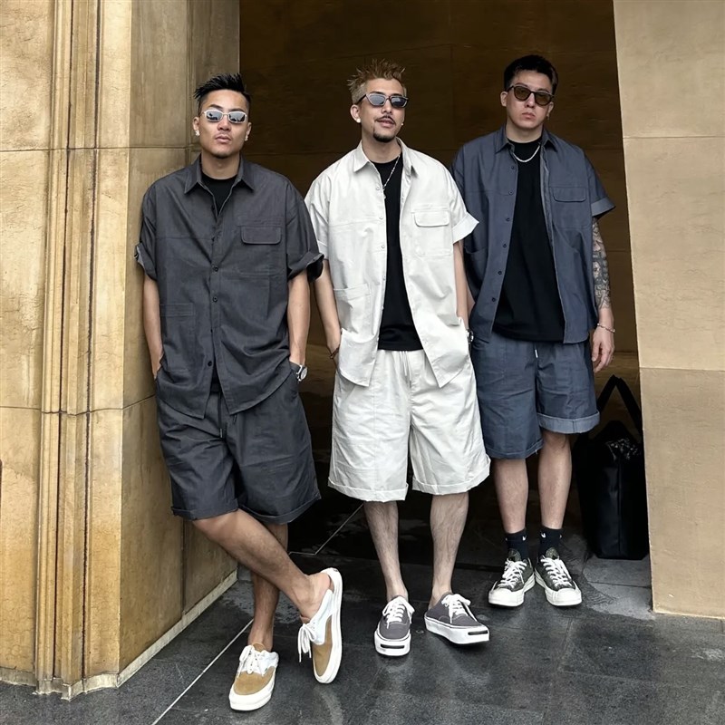 夏季日系复古水洗翻领短袖衬衫休闲套装男宽松纯色上衣短裤两件套